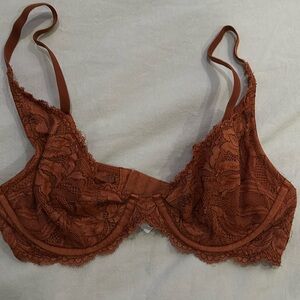 Underlined underwire bra